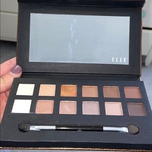 ELLE eyeshadow pallet
